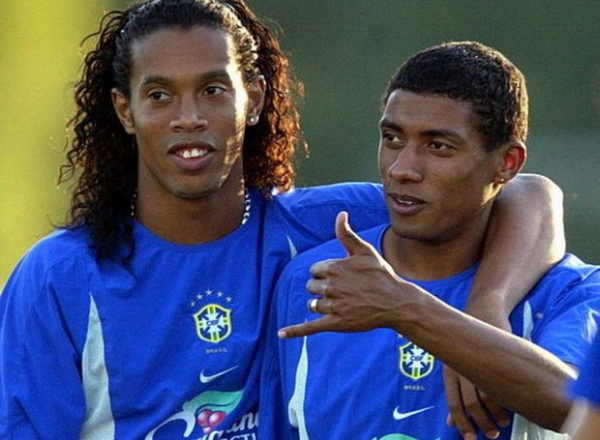 Kleberson Ronaldinyo tərəfindən necə tələyə salındığından danışıb